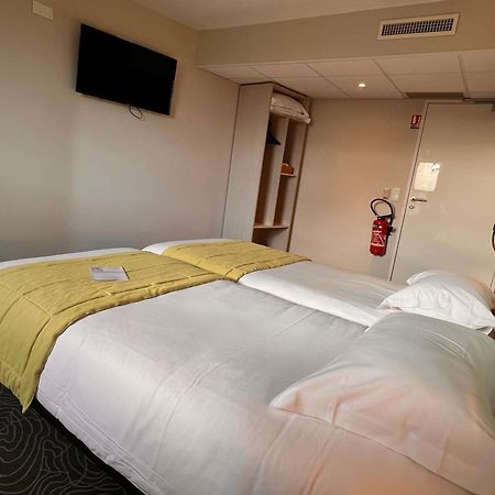 Brit Hotel Saint-Meen-Le-Grand En Broceliande Zewnętrze zdjęcie