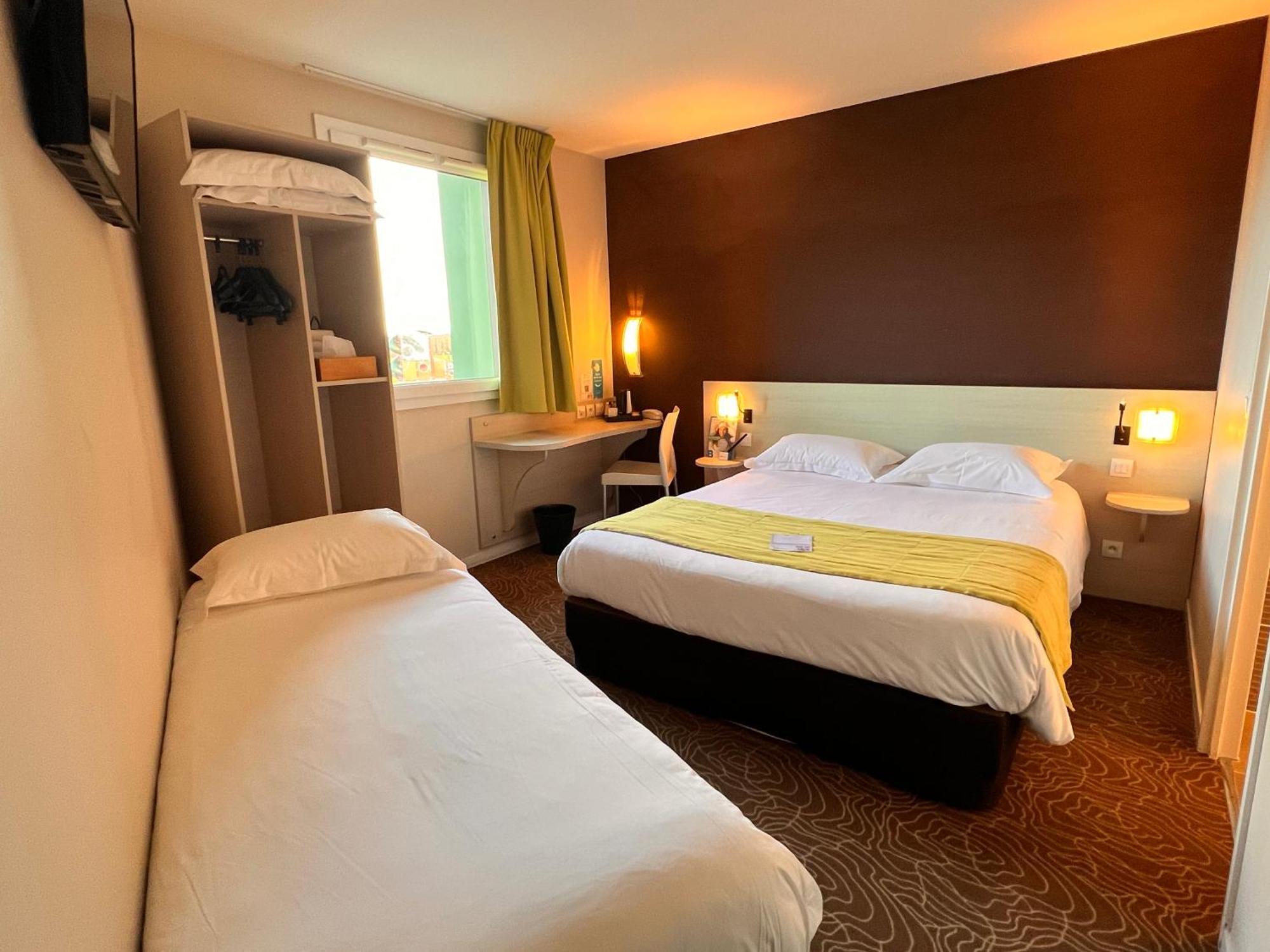 Brit Hotel Saint-Meen-Le-Grand En Broceliande Zewnętrze zdjęcie