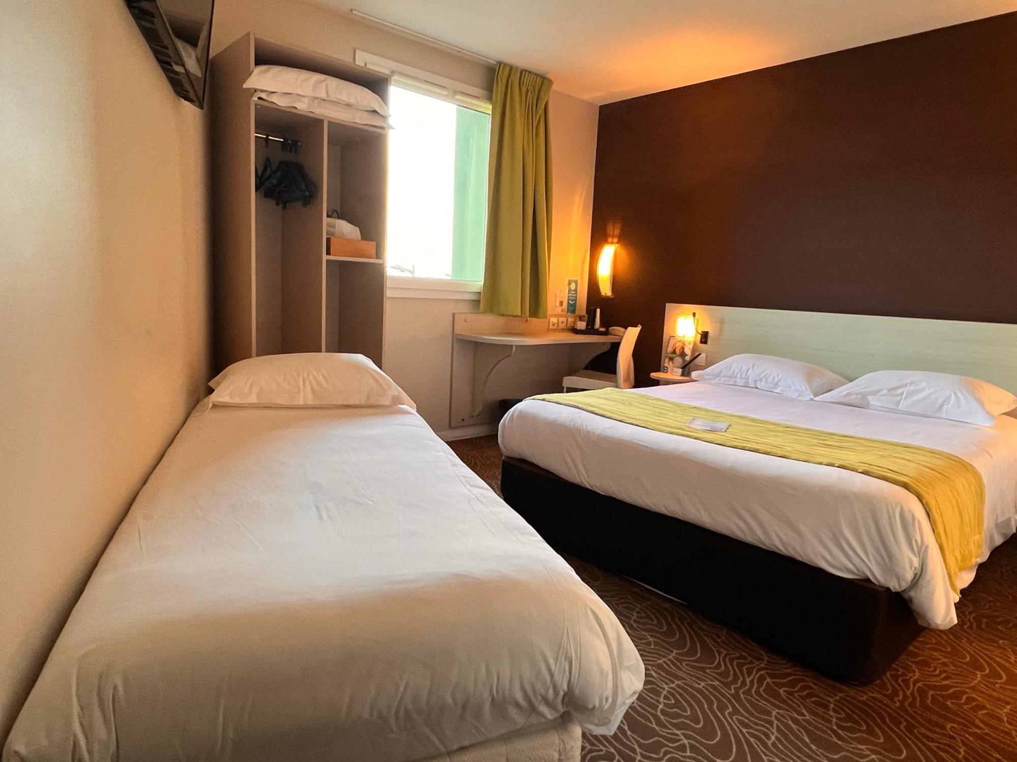 Brit Hotel Saint-Meen-Le-Grand En Broceliande Zewnętrze zdjęcie