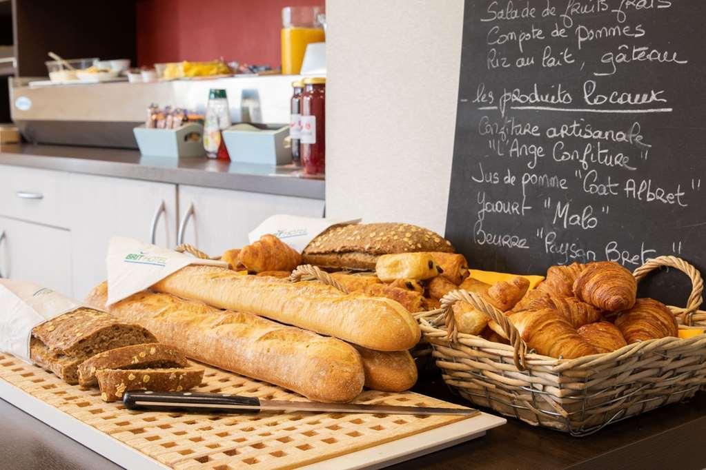 Brit Hotel Saint-Meen-Le-Grand En Broceliande Restauracja zdjęcie