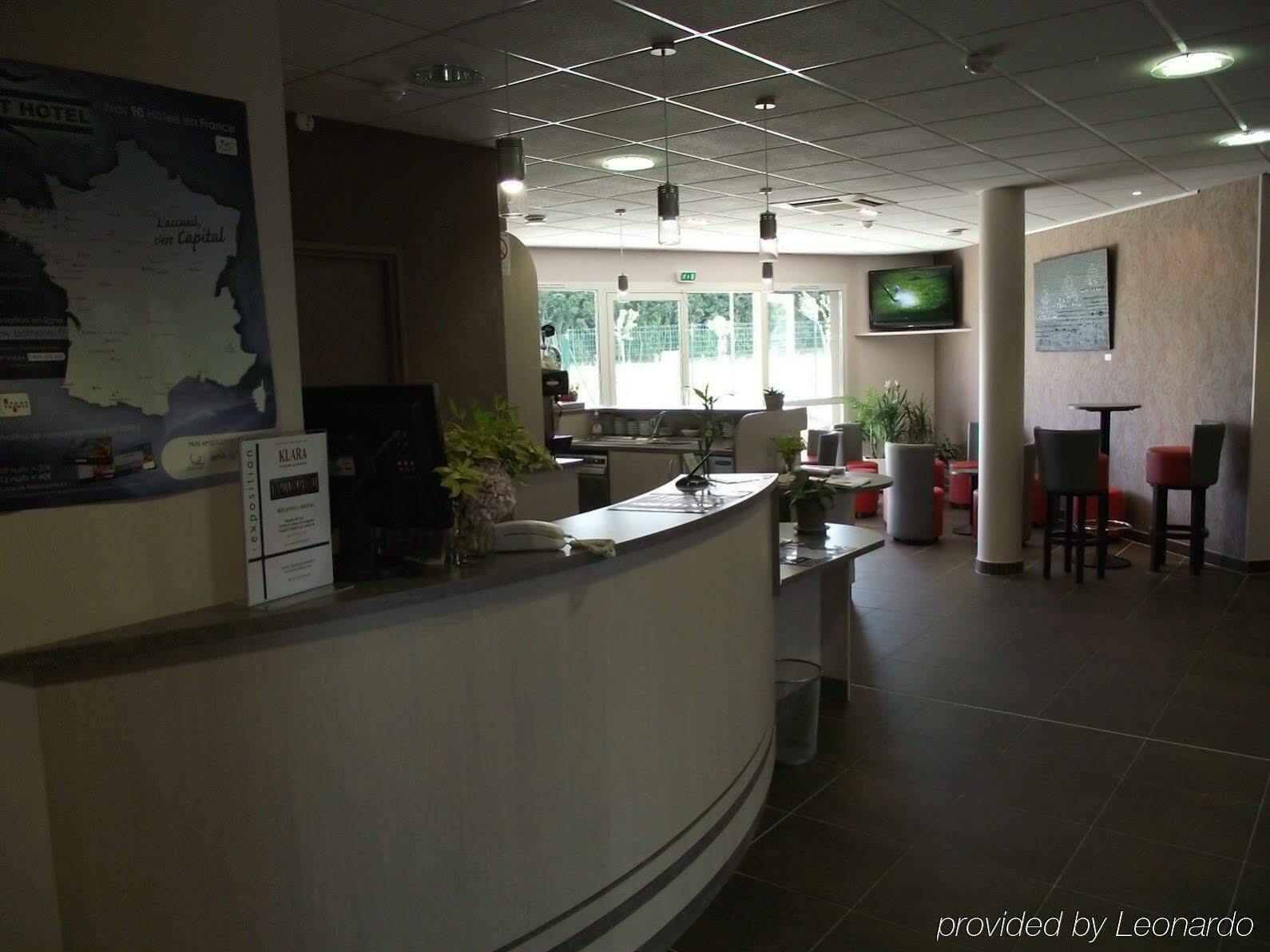 Brit Hotel Saint-Meen-Le-Grand En Broceliande Zewnętrze zdjęcie