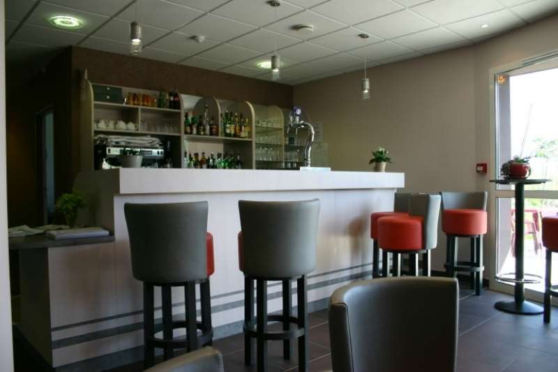 Brit Hotel Saint-Meen-Le-Grand En Broceliande Restauracja zdjęcie
